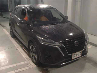 2021 NISSAN KIX