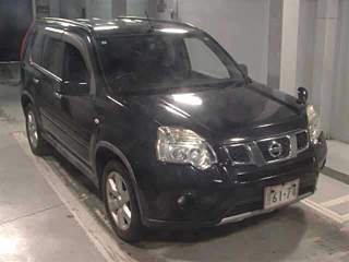 2013 NISSAN X-TRAIL