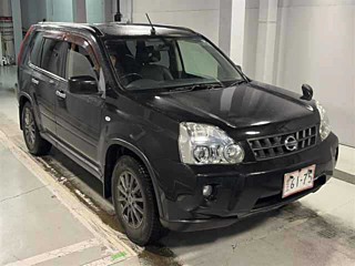 2010 NISSAN X-TRAIL
