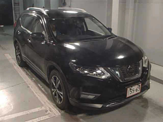 2020 NISSAN X-TRAIL