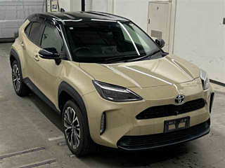 2022 TOYOTA YARIS CROSS