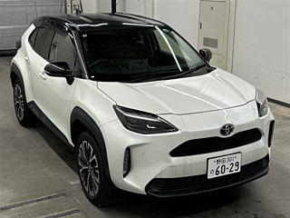 2021 TOYOTA YARIS CROSS
