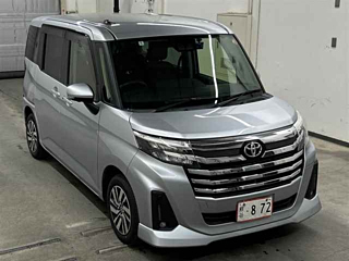 2022 TOYOTA ROOMY