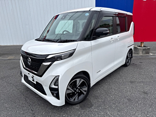 2022 NISSAN ROOX