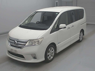 2013 NISSAN SERENA