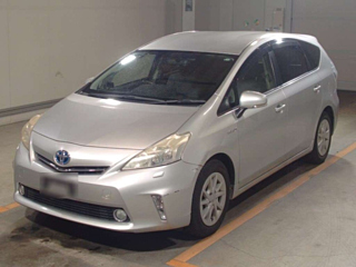 2012 TOYOTA PRIUS ALPHA