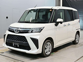 2022 TOYOTA ROOMY