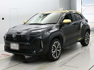 2022 TOYOTA YARIS CROSS