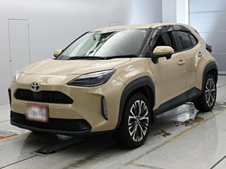 2022 TOYOTA YARIS CROSS
