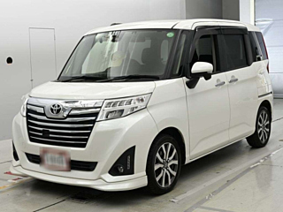2017 TOYOTA ROOMY