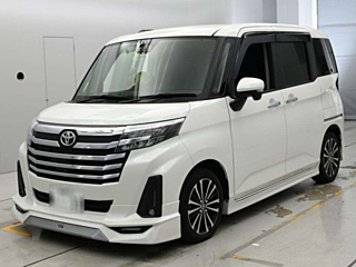 2022 TOYOTA ROOMY