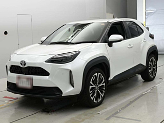 2022 TOYOTA YARIS CROSS