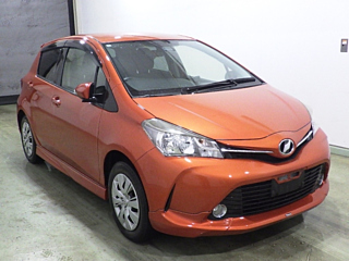 2016 TOYOTA VITZ