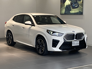 2025 BMW IX2