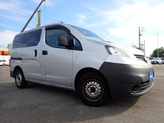 2020 NISSAN NV200