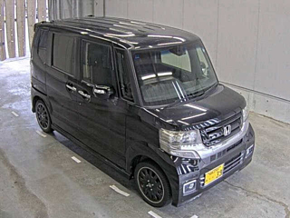 2017 HONDA N BOX