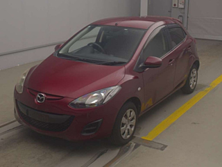 2013 MAZDA DEMIO