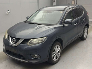 2015 NISSAN X-TRAIL