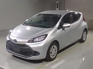 2021 TOYOTA AQUA