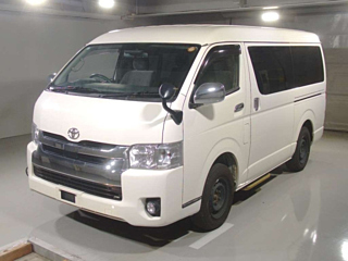 2019 TOYOTA HIACE