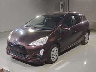 2015 TOYOTA AQUA