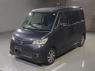 2012 NISSAN ROOX